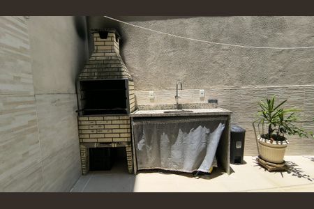 Casa de condomínio à venda com 200m², 4 quartos e 4 vagas Casa de condomínio à venda com 200m², 4 quartos e 4 vagasÁrea Gourmet