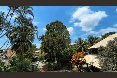 Casa de condomínio à venda com 200m², 4 quartos e 4 vagas Casa de condomínio à venda com 200m², 4 quartos e 4 vagasQuarto 1