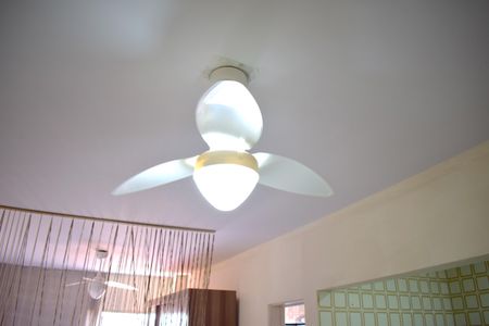 Sala de kitnet/studio para alugar com 1 quarto, 30m² em Jardim Paulista, Ribeirão Preto