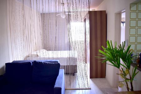 Sala de kitnet/studio para alugar com 1 quarto, 30m² em Jardim Paulista, Ribeirão Preto