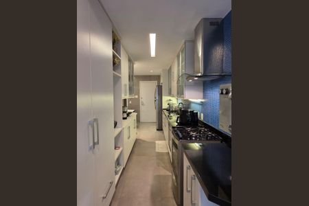 Apartamento para alugar com 2 quartos, 52m² em Marechal Hermes, Rio de Janeiro