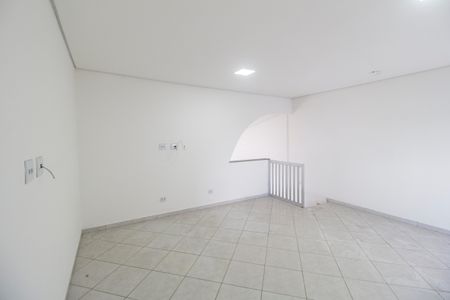 Casa para alugar com 90m², 1 quarto e 2 vagasSala 