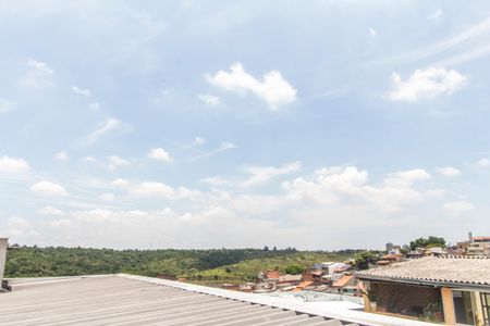 Vista do Quarto 1 de casa para alugar com 1 quarto, 70m² em Jardim Silveira, Barueri