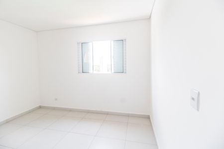 Quarto  de casa para alugar com 1 quarto, 70m² em Jardim Silveira, Barueri