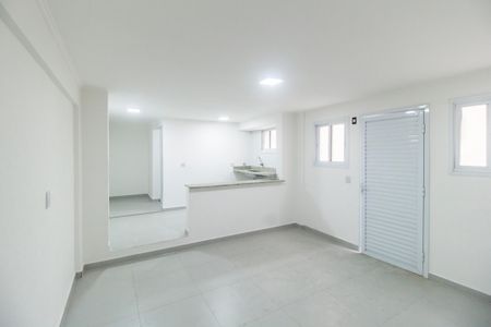 Sala de casa para alugar com 1 quarto, 70m² em Jardim Silveira, Barueri