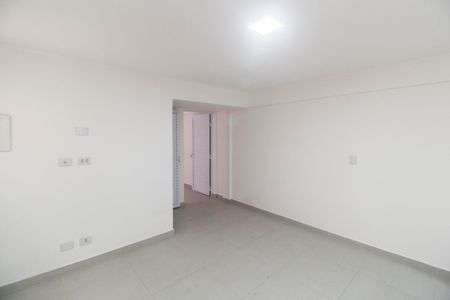 Sala de casa para alugar com 1 quarto, 70m² em Jardim Silveira, Barueri
