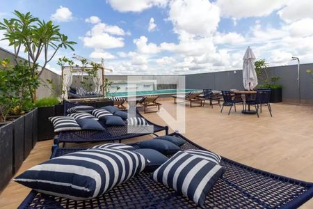 Studio para alugar com 24m², 1 quarto e sem vaga Studio para alugar com 24m², 1 quarto e sem vagaPiscina