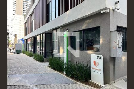 Studio para alugar com 24m², 1 quarto e sem vaga Studio para alugar com 24m², 1 quarto e sem vagaFachada e portaria