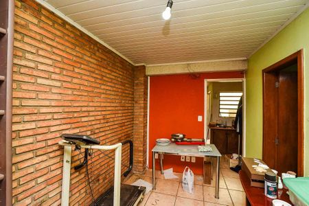 Casa à venda com 120m², 3 quartos e 2 vagas Casa à venda com 120m², 3 quartos e 2 vagasCasa dos Fundos/Sala