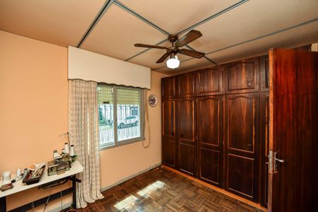 Casa à venda com 120m², 3 quartos e 2 vagas Casa à venda com 120m², 3 quartos e 2 vagasQuarto 1