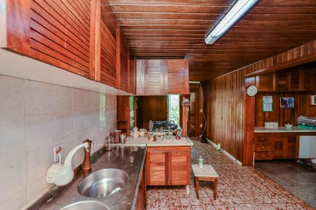 Casa à venda com 120m², 3 quartos e 2 vagas Casa à venda com 120m², 3 quartos e 2 vagasCozinha