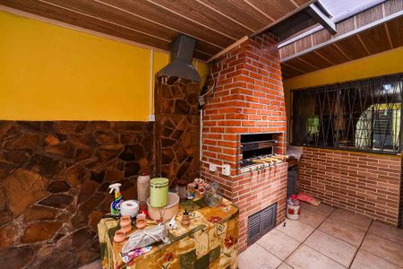 Casa à venda com 120m², 3 quartos e 2 vagas Casa à venda com 120m², 3 quartos e 2 vagasÁrea de Serviço e Churrasqueira