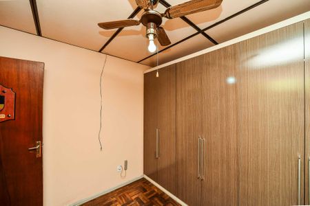 Casa à venda com 120m², 3 quartos e 2 vagas Casa à venda com 120m², 3 quartos e 2 vagasQuarto 3