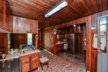 Casa à venda com 120m², 3 quartos e 2 vagas Casa à venda com 120m², 3 quartos e 2 vagasCozinha