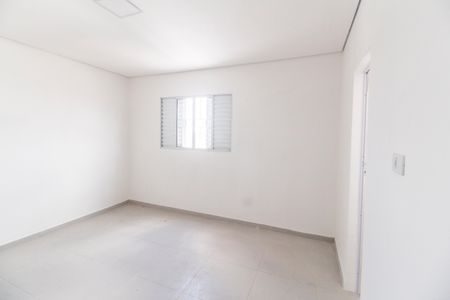 Suíte de casa para alugar com 1 quarto, 70m² em Jardim Silveira, Barueri