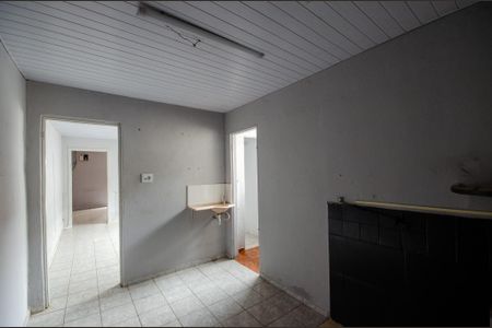 Casa à venda com 239m², 4 quartos e 2 vagasCozinha 2