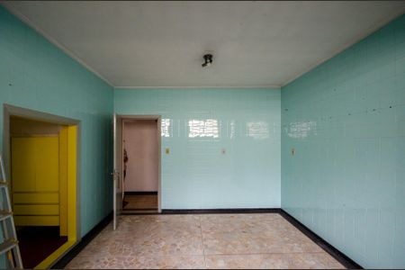 Casa à venda com 239m², 4 quartos e 2 vagasCozinha 1