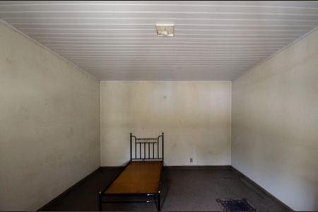 Casa à venda com 239m², 4 quartos e 2 vagasQuarto 2