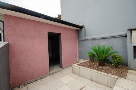 Casa à venda com 239m², 4 quartos e 2 vagasQuintal