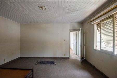 Casa à venda com 239m², 4 quartos e 2 vagasQuarto 2