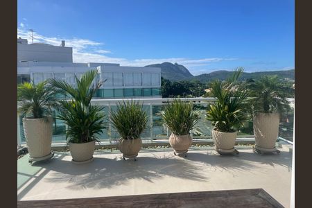 Varanda de apartamento à venda com 2 quartos, 122m² em Camboinhas, Niterói