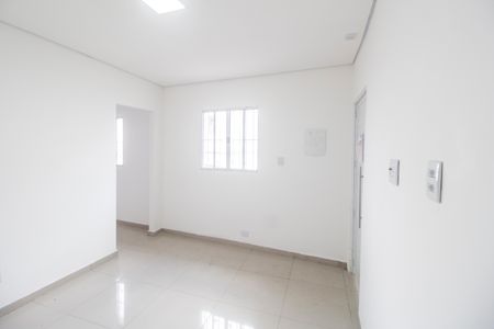Casa para alugar com 70m², 1 quarto e sem vagaQuarto