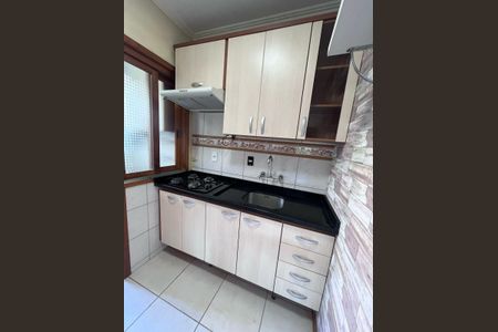 Cozinha  de apartamento para alugar com 2 quartos, 58m² em Jardim Botânico, Porto Alegre