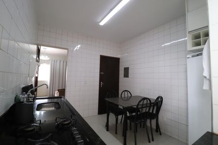 Apartamento para alugar com 75m², 2 quartos e 1 vagaCozinha