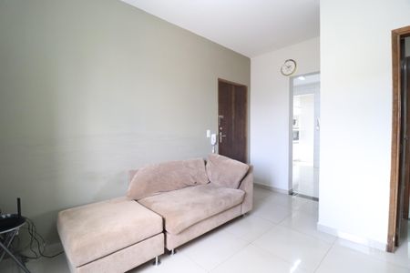 Sala de apartamento para alugar com 2 quartos, 75m² em Cazeca, Uberlândia