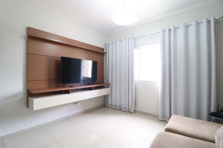 Sala de apartamento para alugar com 2 quartos, 75m² em Cazeca, Uberlândia