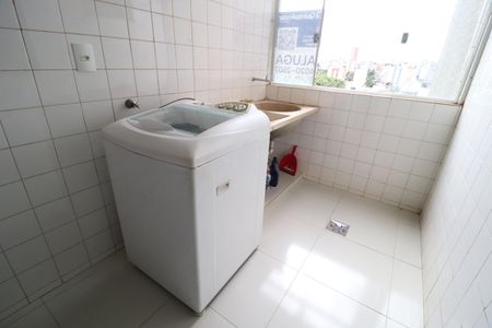 Apartamento para alugar com 75m², 2 quartos e 1 vagaÁrea de Serviço