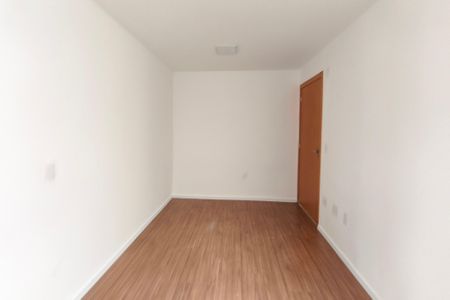 Sala de apartamento para alugar com 2 quartos, 41m² em Jardim Esmeraldina, Campinas