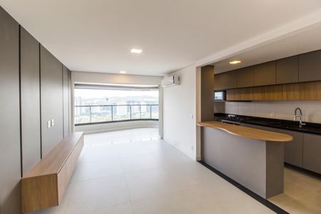 Sala  de apartamento para alugar com 3 quartos, 125m² em Alphaville Industrial, Barueri