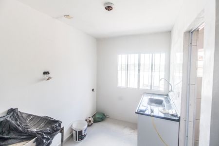 Sala/Cozinha de casa para alugar com 1 quarto, 70m² em Jardim Silveira, Barueri