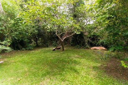 Casa de condomínio à venda com 270m², 4 quartos e 1 vagaÁrea externa