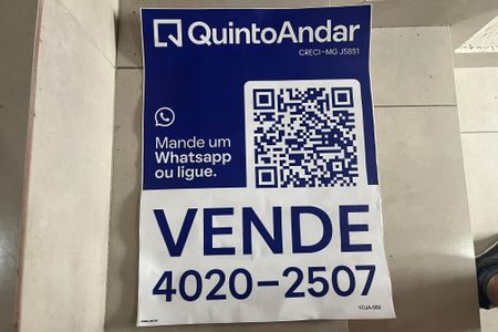 Apartamento à venda com 360m², 3 quartos e 2 vagas Apartamento à venda com 360m², 3 quartos e 2 vagasPlaquinha