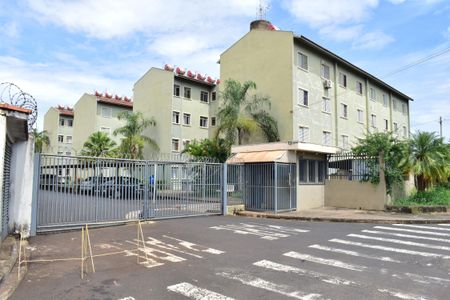 Apartamento para alugar com 58m², 2 quartos e 1 vagaFachada e portaria
