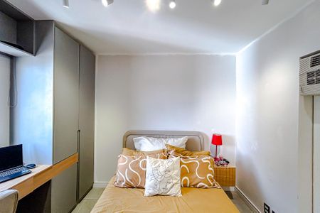 Apartamento à venda com 93m², 2 quartos e 2 vagasSuíte 2