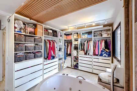 Apartamento à venda com 93m², 2 quartos e 2 vagasSuíte 1