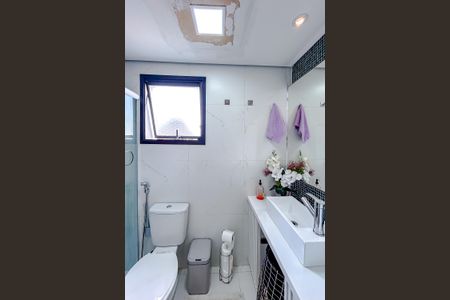 Apartamento à venda com 93m², 2 quartos e 2 vagasBanheiro da Suíte 1