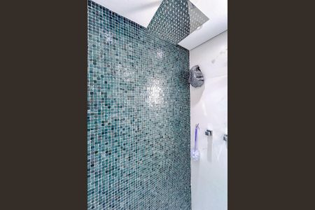 Apartamento à venda com 93m², 2 quartos e 2 vagasBanheiro da Suíte 1