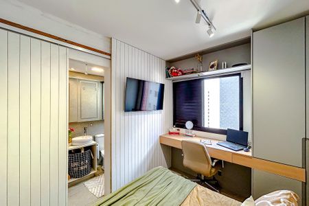 Apartamento à venda com 93m², 2 quartos e 2 vagasSuíte 2