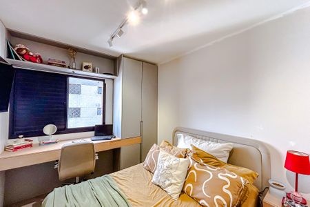 Apartamento à venda com 93m², 2 quartos e 2 vagasSuíte 2