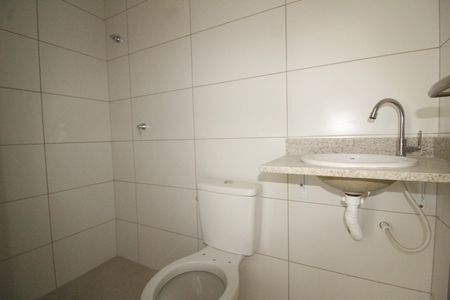 Apartamento para alugar com 61m², 2 quartos e 2 vagasBanheiro