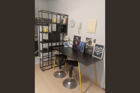 Sala  de apartamento para alugar com 1 quarto, 40m² em Centro Histórico, Porto Alegre