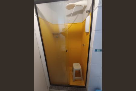 Banheiro  de apartamento para alugar com 1 quarto, 40m² em Centro Histórico, Porto Alegre