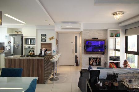 Sala de apartamento à venda com 2 quartos, 82m² em Três Figueiras, Porto Alegre