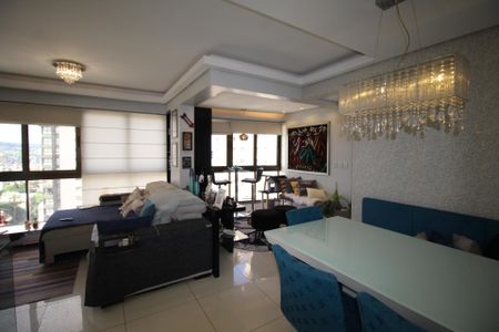 Apartamento à venda com 82m², 2 quartos e 2 vagasSala