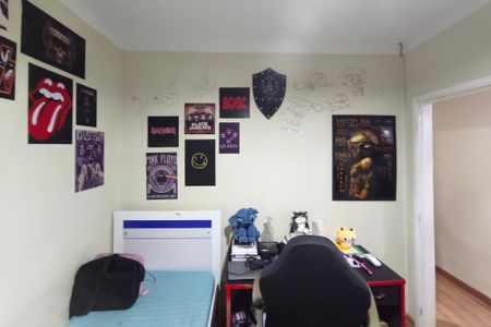 Casa à venda com 212m², 3 quartos e 2 vagasQuarto 2