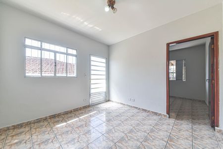 Casa para alugar com 2 quartos, 115m² em Capão Redondo, São Paulo